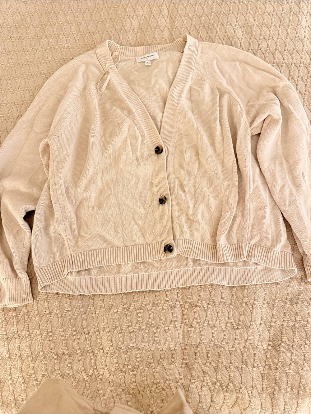 Banana Republic Cream Button-Front V-Neck Cardigan